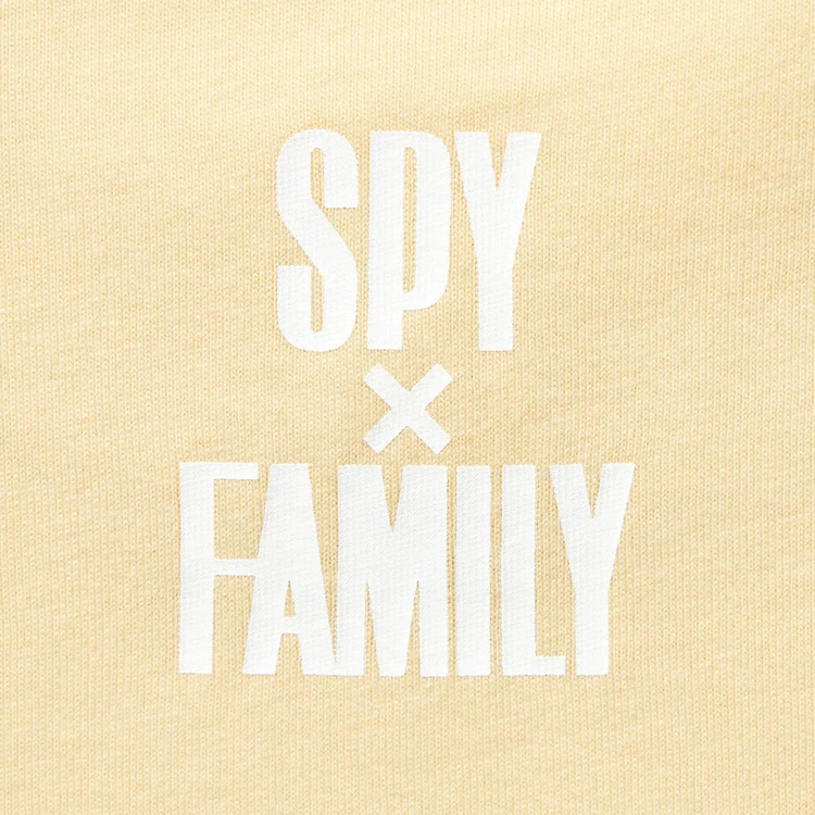 SPY X FAMILY UT UNIQLO